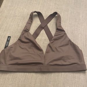 NWOT Victoria's Secret mauve pearl sports bra